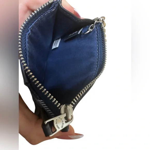 XX SOLD XX - Picture 4 of 10